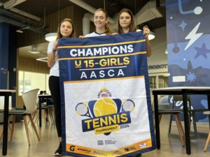 Oro en natación y tenis: Ticas triunfan en torneos colegiales de Centroamérica