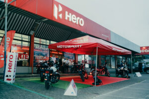 En el portafolio de productos en Costa Rica con Motosport de distribuidor oficial de la marca Hero MotoCorp, ha lanzado en el país la nueva Xpulse 200 4V (Cuatro válvulas).