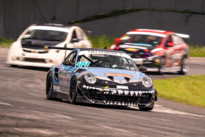 El Campeonato Nacional de Automovilismo Motorola continuó su emocionante temporada este domingo con la Copa Streamax CR